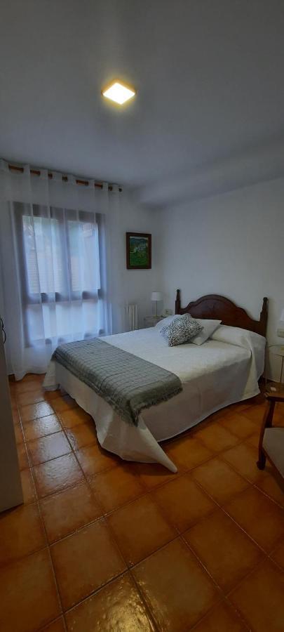 Plaza Centro Apartment Biescas  Ngoại thất bức ảnh