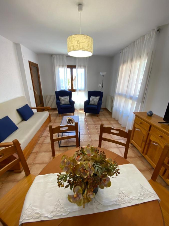 Plaza Centro Apartment Biescas  Ngoại thất bức ảnh